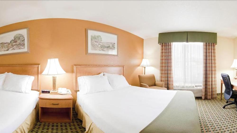 Holiday Inn Express Hotel & Suites Hesperia, An Ihg Hotel Exterior foto